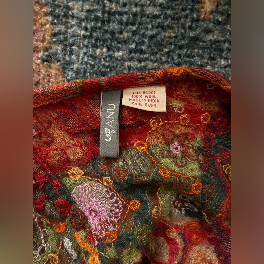 Pinto Ranch Anu Multi-Colored Ruana Wool Wrap - Picture 6 of 6